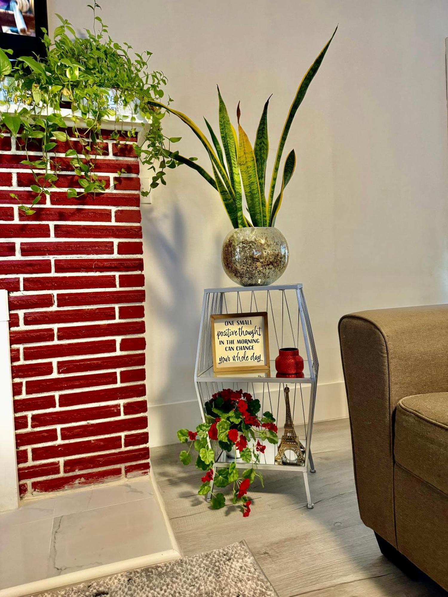 Hébergement de vacances With 2 Bedrooms A King Bed Queen Bed And An Extra Sofa Bed Located 10 Minutes From Seatac Airport And 20 Minutes From Downtown